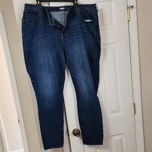 Old Navy Curvy Fit Blue Jeans 31 Inch Inseam